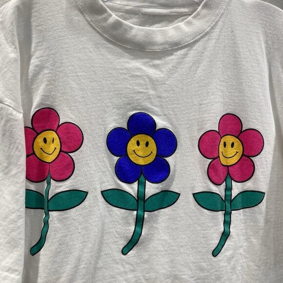 Happy Flower T-Shirt Womens L White Floral Graphic Print Crop Baggy Hippie Y2K - Picture 2 of 5